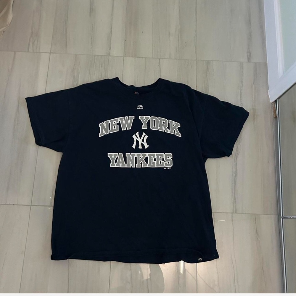 New york Yankees t shirt